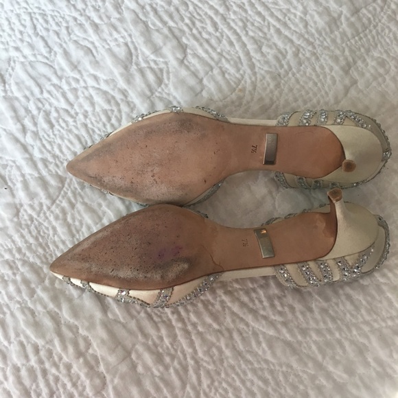 Badgley Mischka 'Ginny' Embellished d'Orsay Pump - Picture 6 of 8